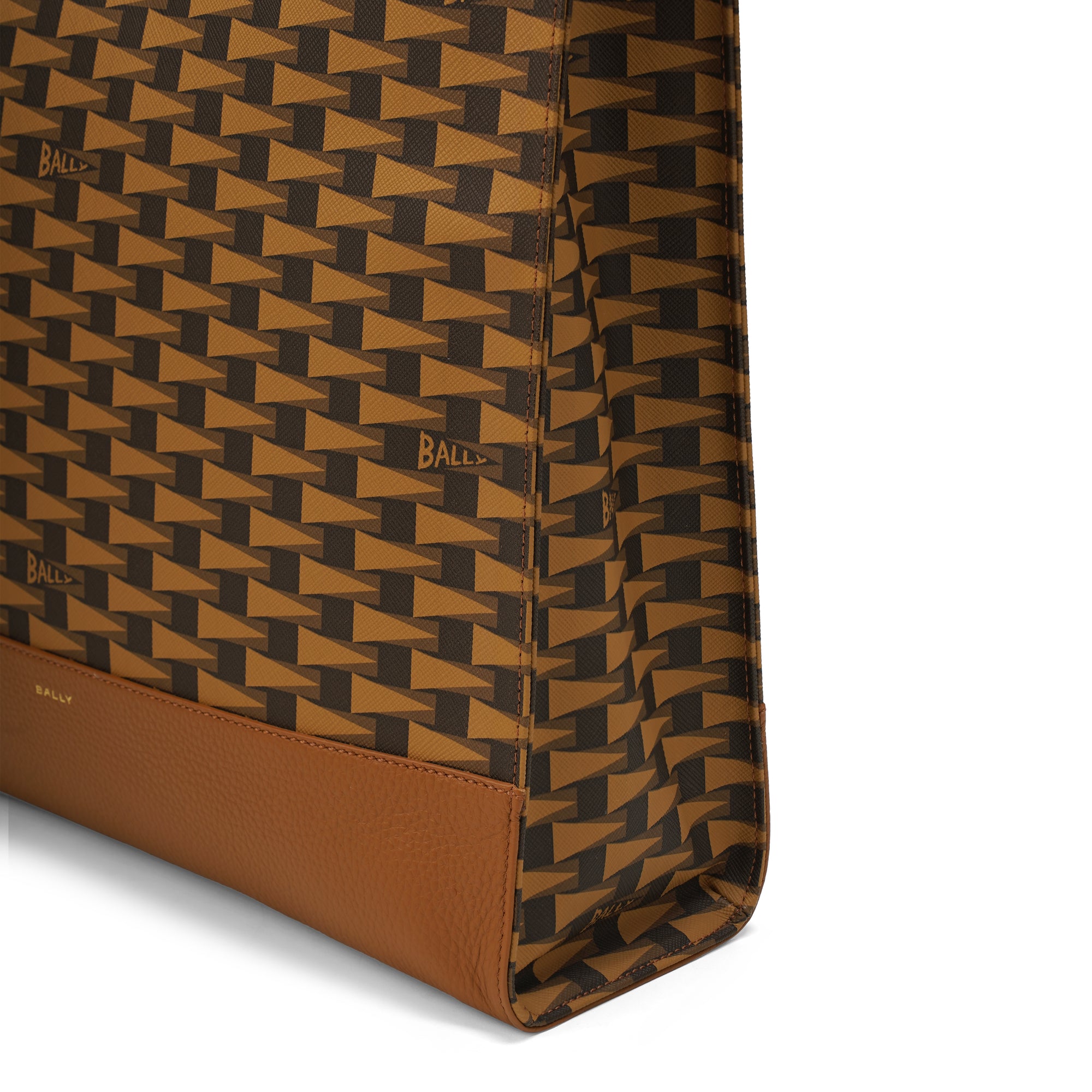 Bally Pennant Keep On Ns Leather Tote Bag