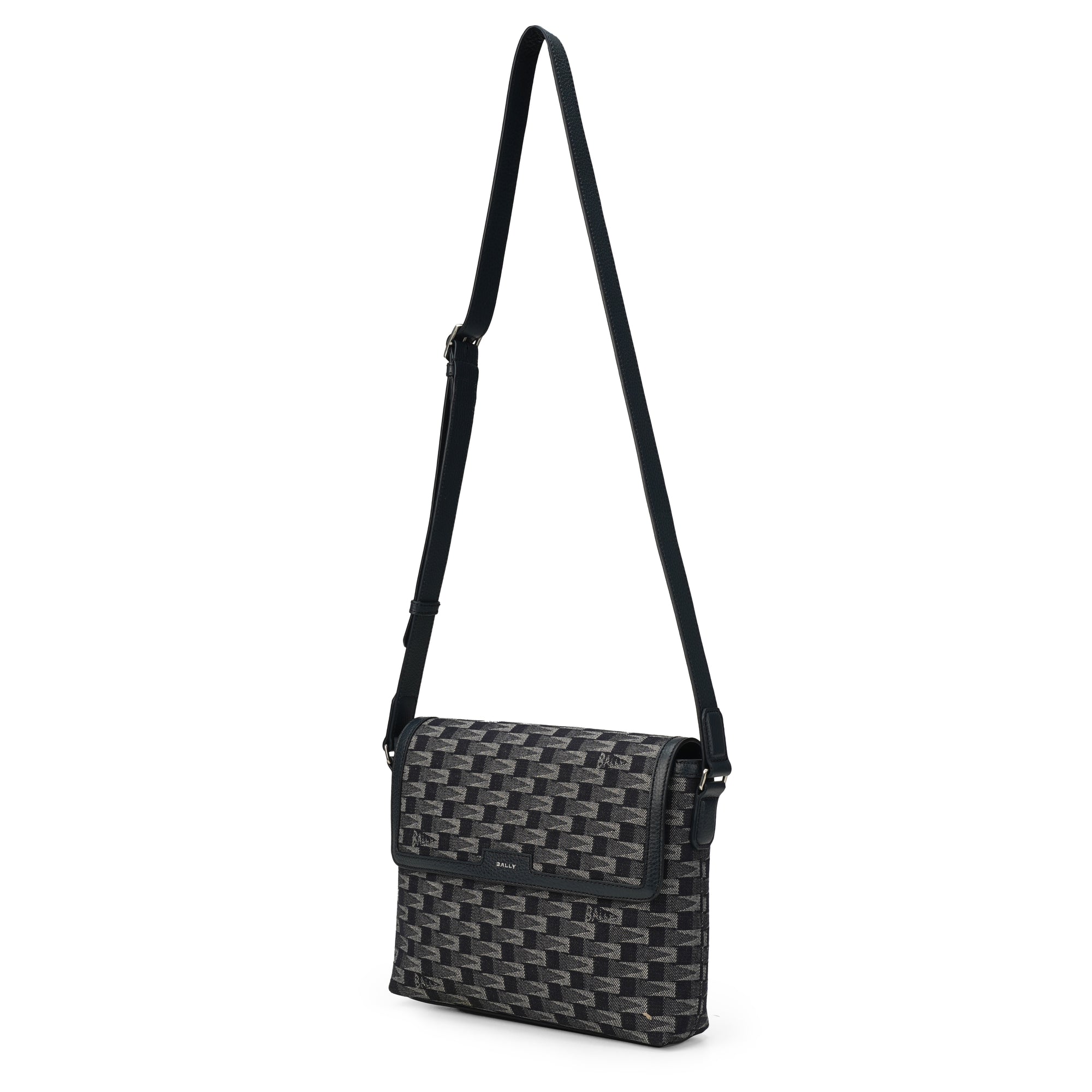 Pennant Cross Messenger Bag Leather