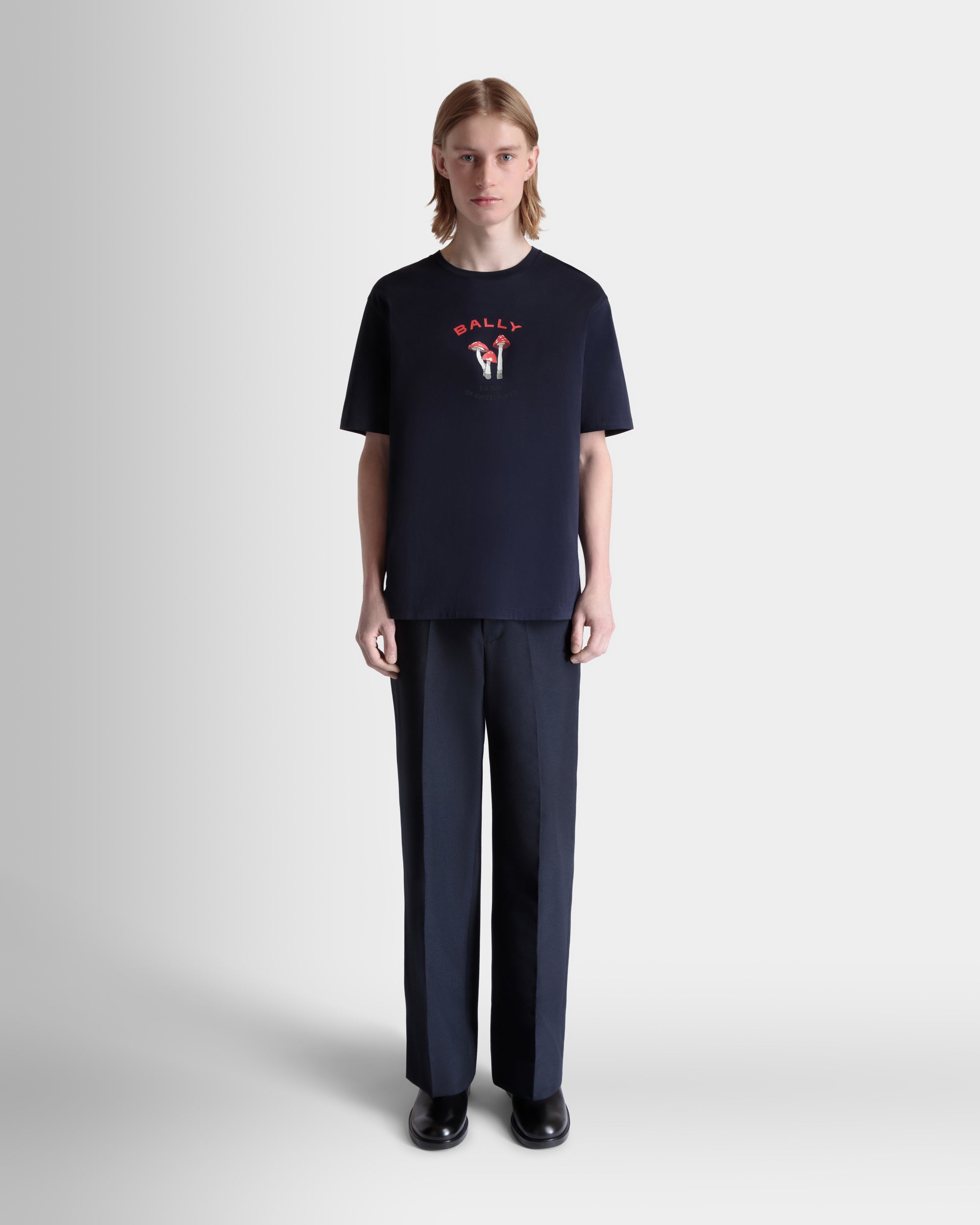 T-Shirt With Enchanting Mushrooms in Navy Blue Cotton-6311372-(2)-Bally Indonesia.