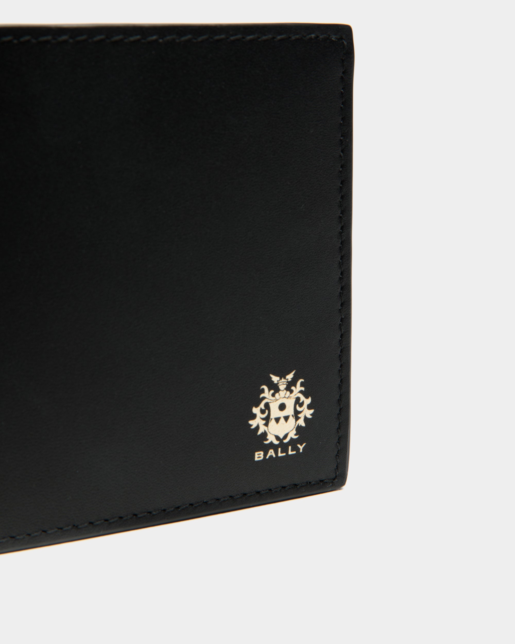 Beckett Bifold In Black Leather-6308889-(4)-Bally Indonesia.