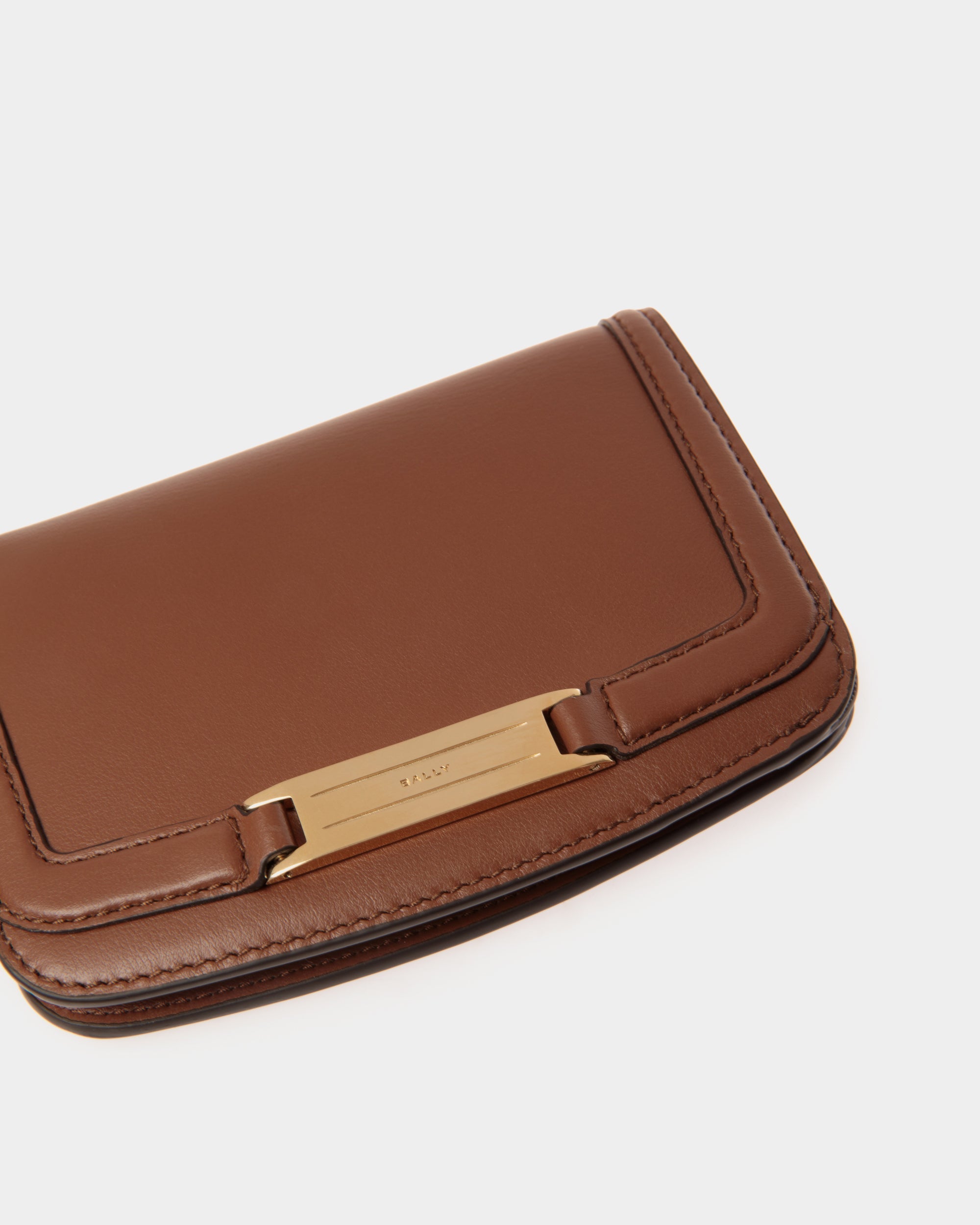 Deco Wallet in Brown Leather-6310865-(4)-Bally Indonesia.