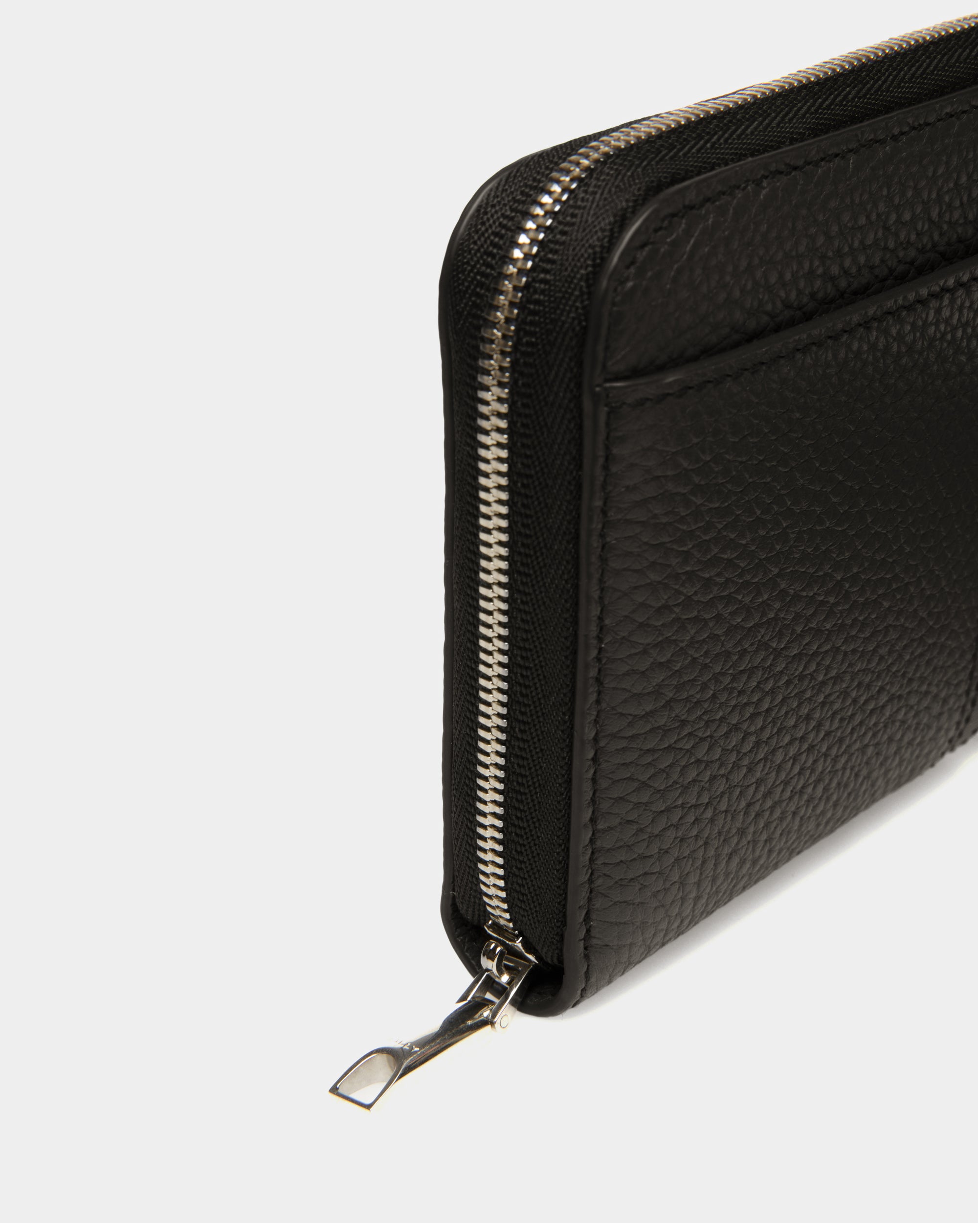 Bally Ribbon Zip Wallet in Leather-in-Black-2-Bally Outlet